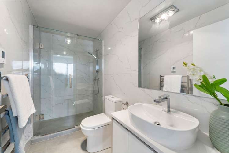 8/20 Charles Street Papatoetoe_16