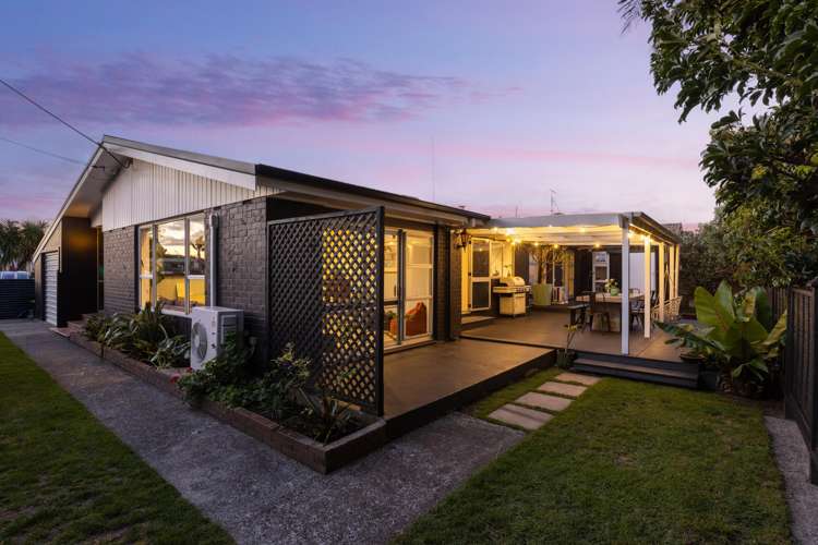 26 Doment Crescent Orewa_31