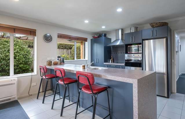 14 Cambelldon Crescent Stoke_1