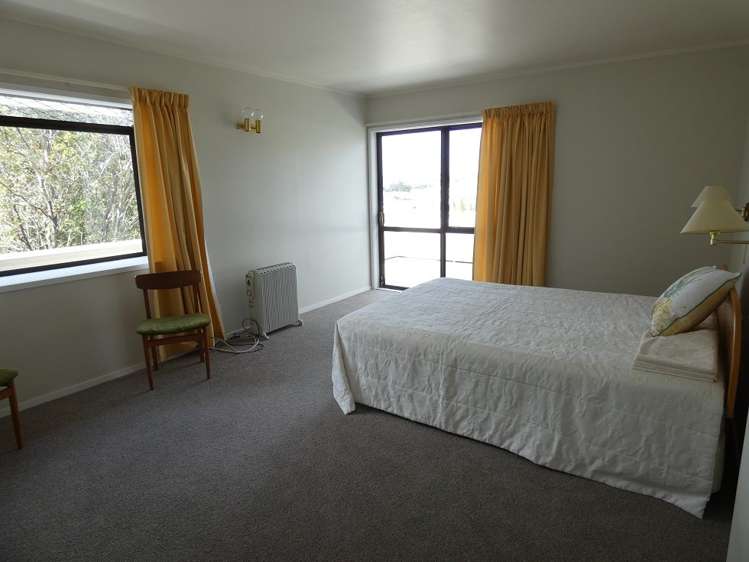 2/125 Victoria Road Devonport_7