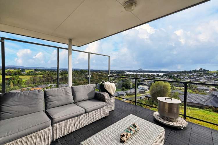 25 Aurora Avenue Welcome Bay_16