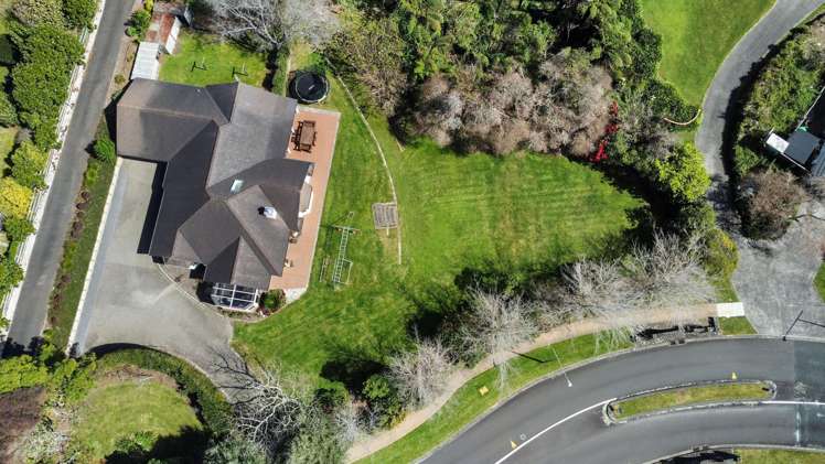 26 Shelter Grove Frankleigh Park_23