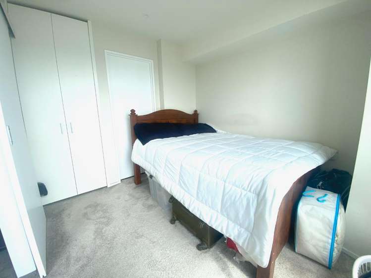 1201/72-82 Taranaki Street 2185_6