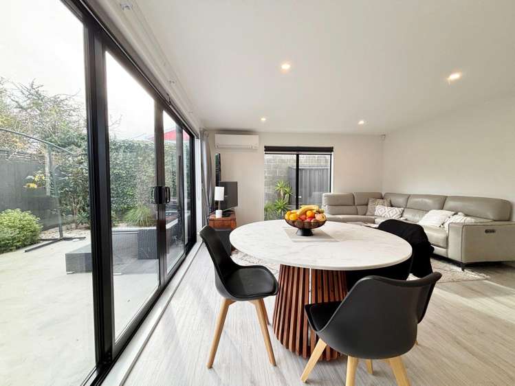 2/20 Inglis Street Phillipstown_7