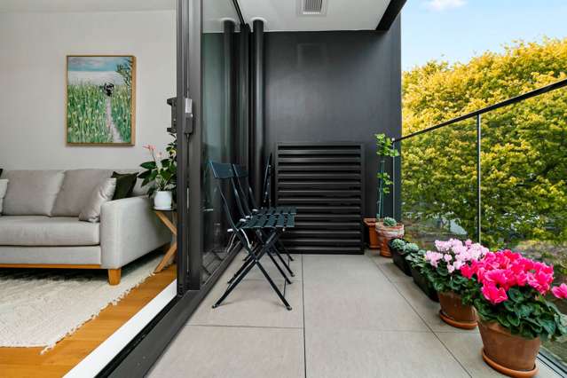 218/9 Madeira Lane Grafton_1