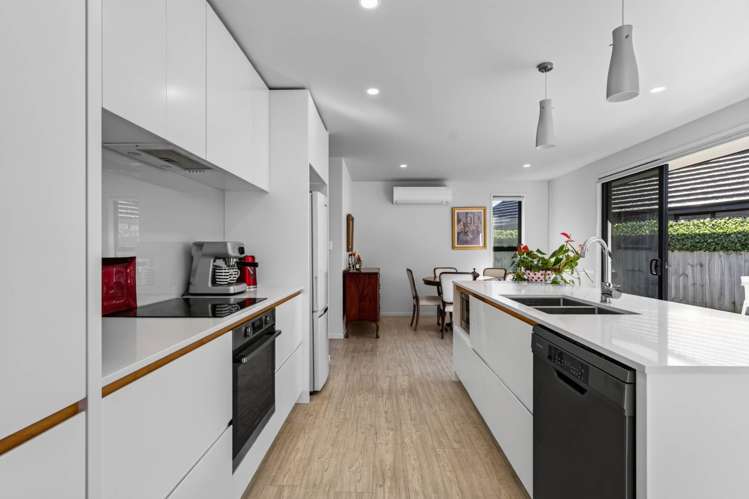 1 Te Akau Place One Tree Point_16