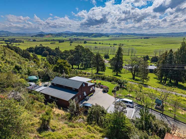 127 Mountain View Road Hikurangi_24