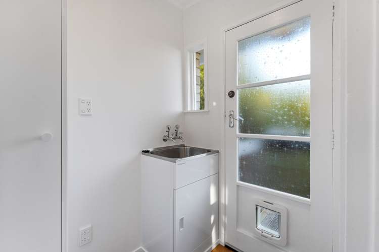 2/13 Jonathan Place Sunnynook_16