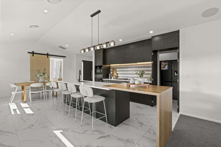 49 Candlesticks Crescent Lincoln_2