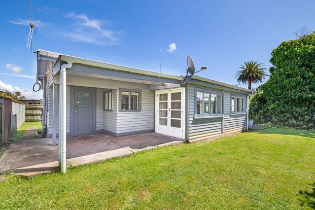 88 Queenwood Road Levin_1