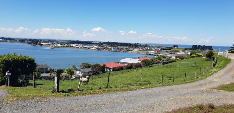 1b Herbert Street Riverton_3