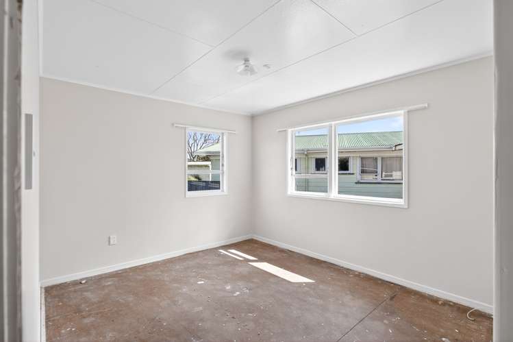 8 Donna Street Outer Kaiti_8