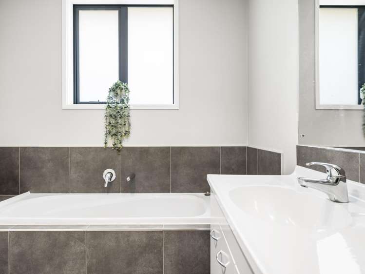 22 Waimai Avenue Manurewa_13