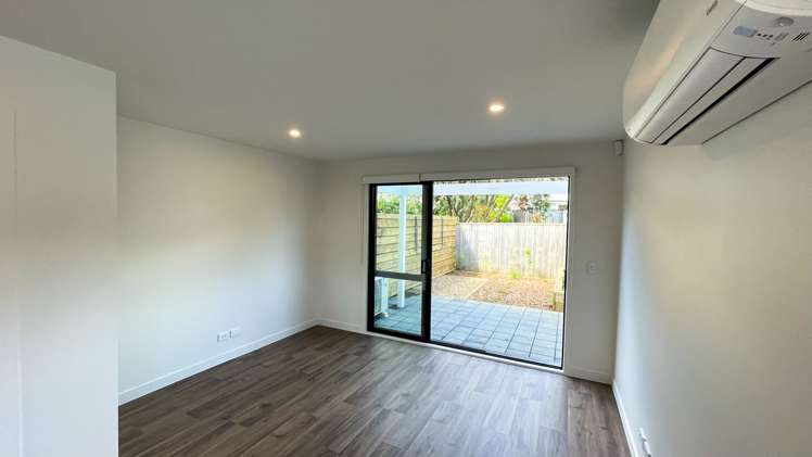 11 Whanui Place Māngere Bridge_3