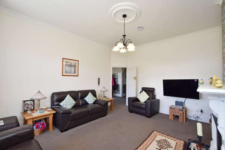 87 Herriot Street Richmond_5