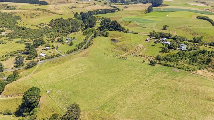479 Kahuterawa Road Linton_17