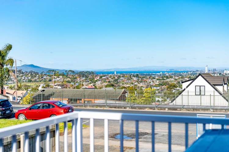 1/152 Sunset Road Unsworth Heights_11