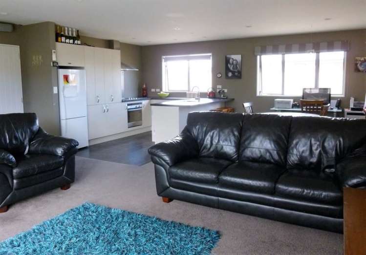 90a Blake Street Blaketown_20