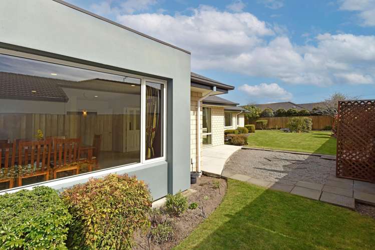 15 Palm Drive Shirley_19