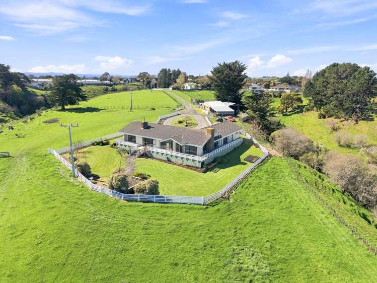 40 and 61 Burtts Road Durie Hill_24