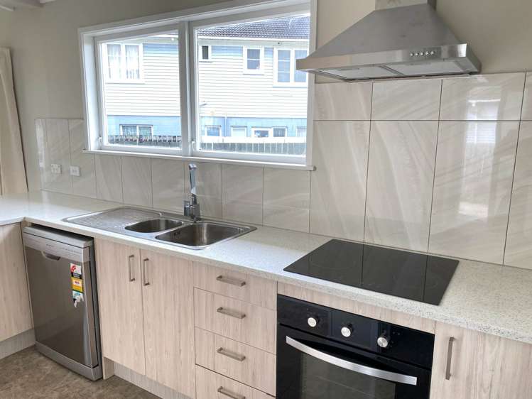 44 Kelvin Road Papakura_10