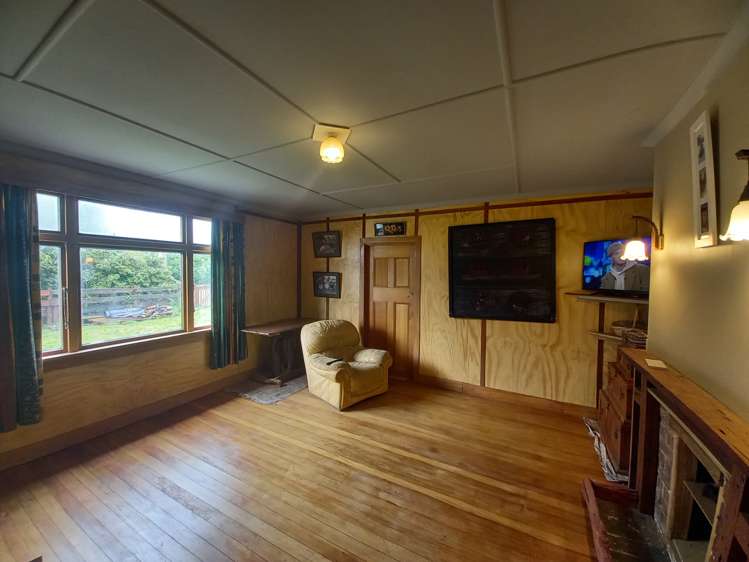 17 Settlement Road Tuatapere_13