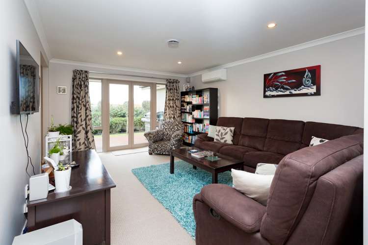 250 Southfield Drive Lincoln_5