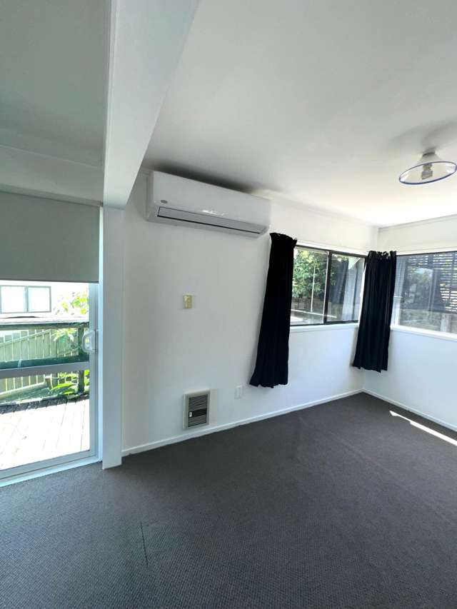 34 Ellesmere Crescent Pakuranga Heights_4