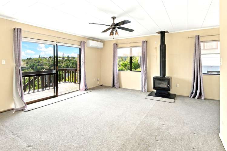 34 Raumati Crescent Onerahi_15