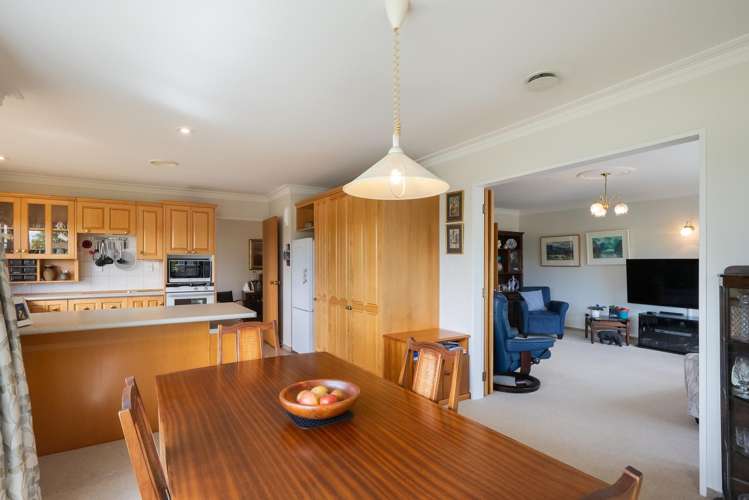 20 Cranbrook Grove Waikanae_7