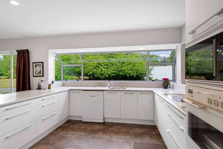 533 Yaldhurst Road Yaldhurst_22