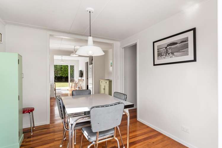 205a Ocean Road Whangamata_10