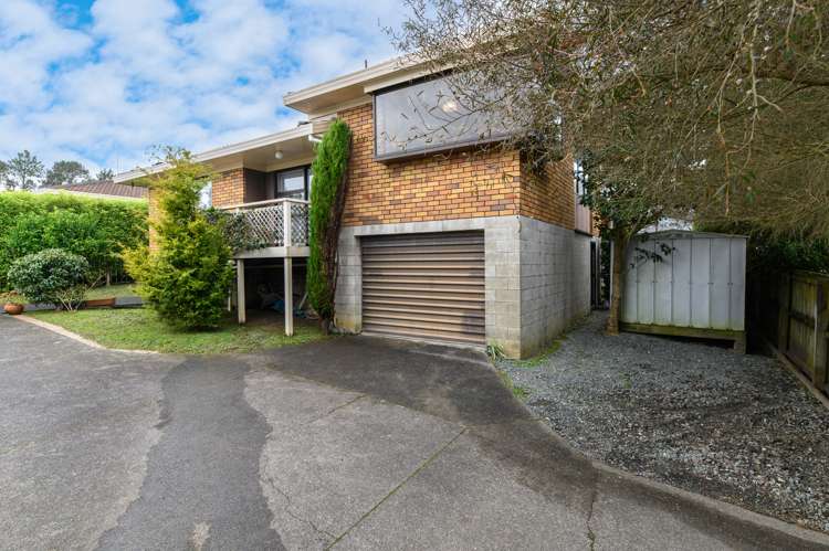 2/332 West Coast Road Glen Eden_14