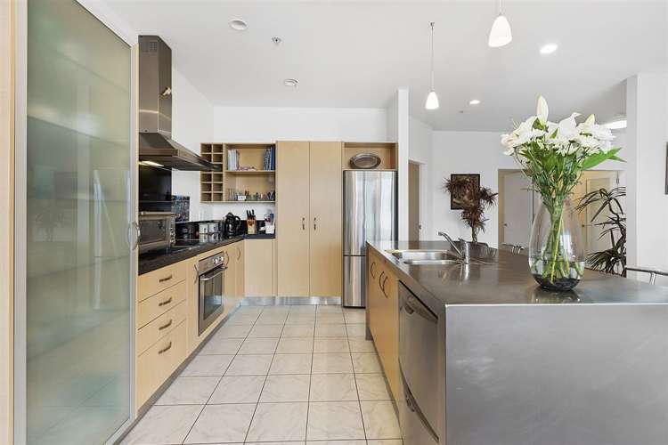 510/107 Thorndon Quay Pipitea_2