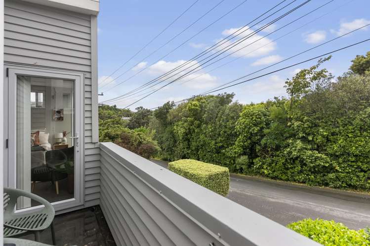 52 Tarawera Road Johnsonville_15