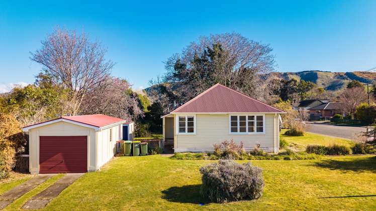 7 Smith Street Waimate_13