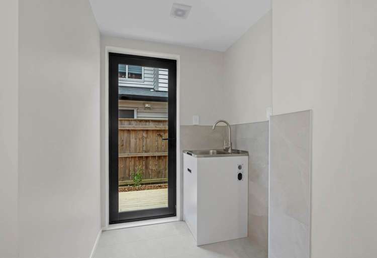 1/18 Tyburnia Avenue Mt Albert_13