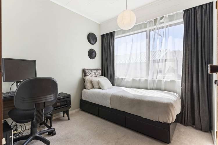 86 Godley Road Green Bay_23