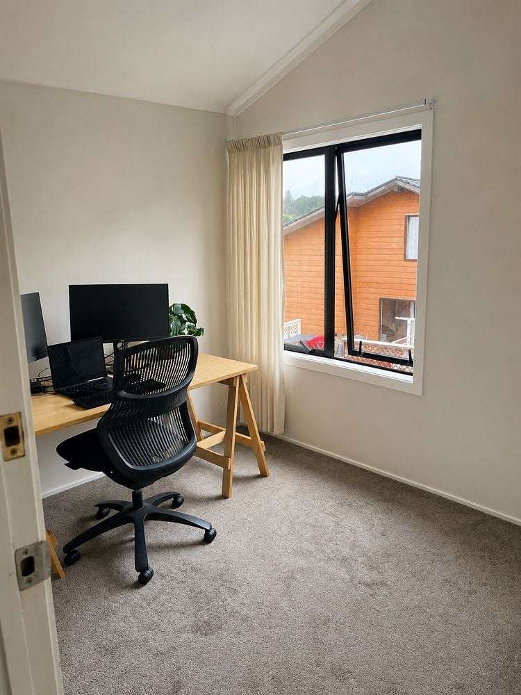 2/4 Sovereign Place Glenfield_9