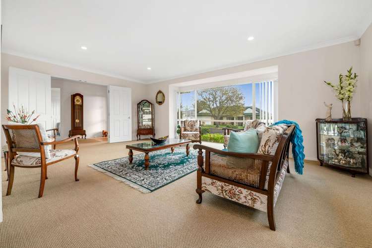 1 Conacher Close_5