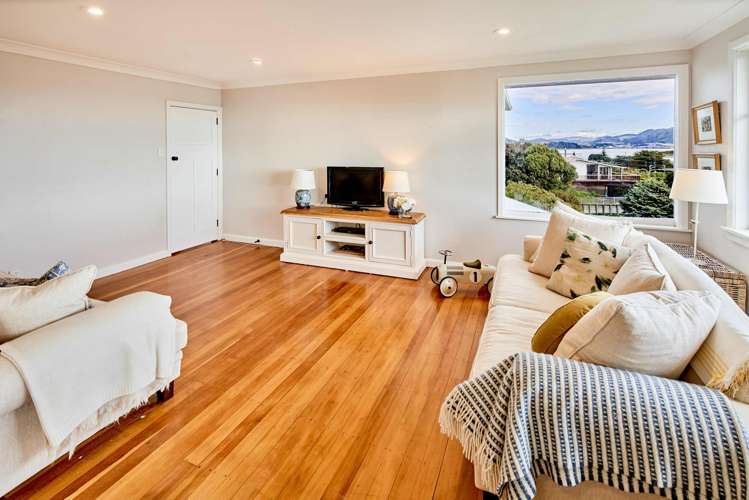 9 Mana View Road Paremata_22