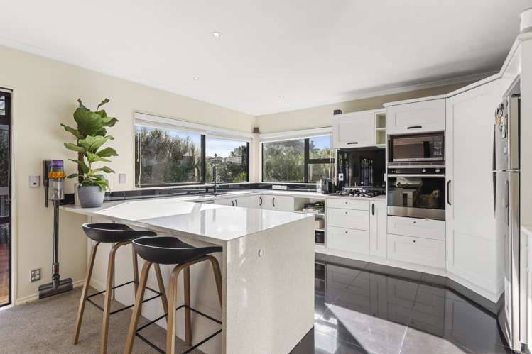 2/79 Island Bay Road Beach Haven_10