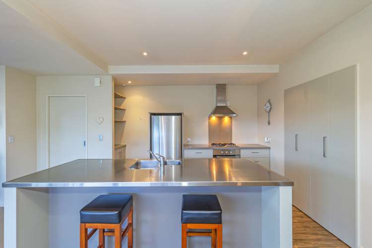 8 Campbell Grove Levin_5