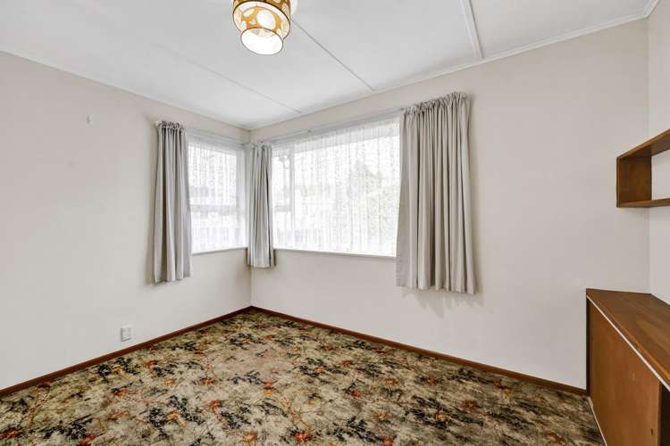 2 Charles Major Place Hawera_10