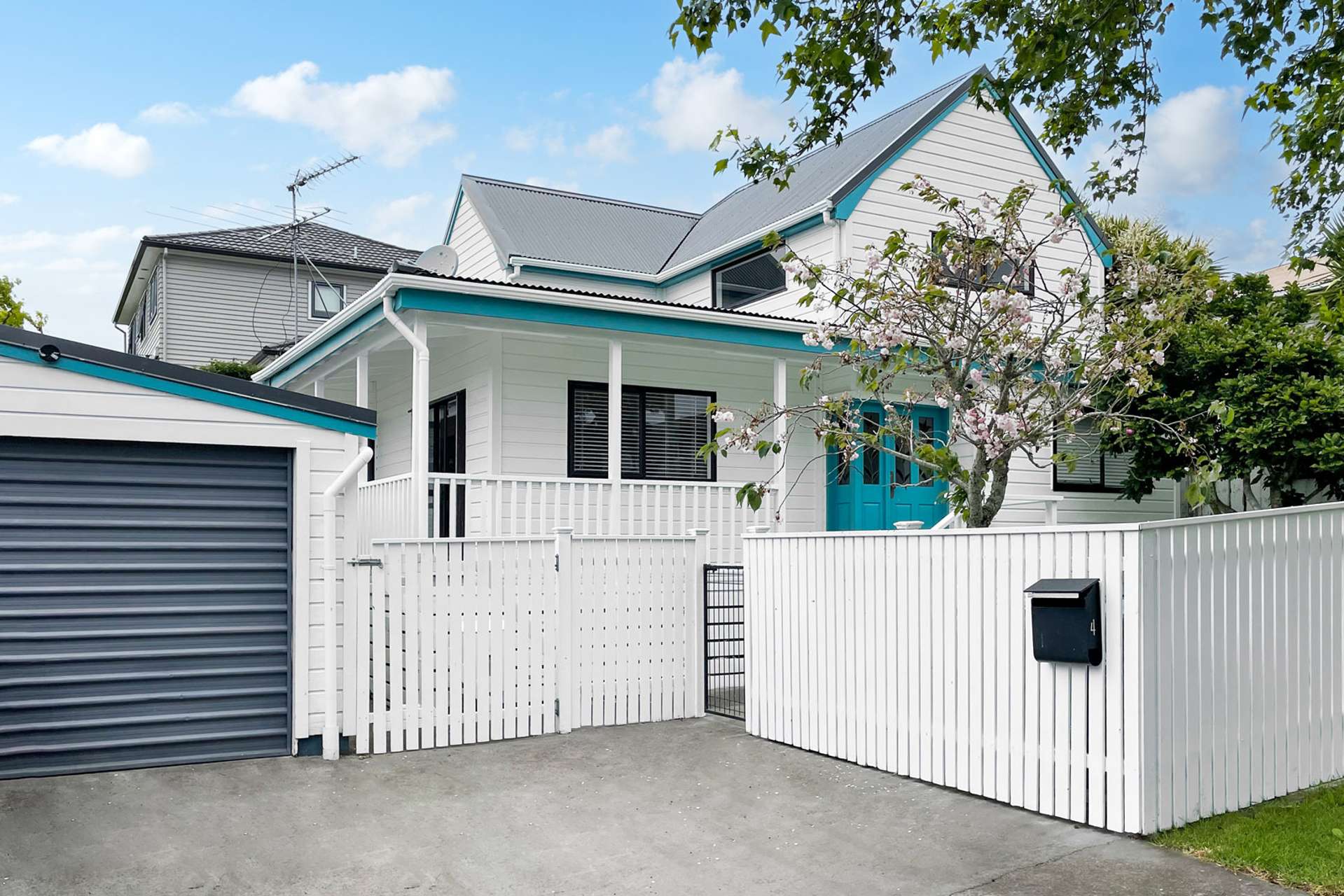 4 Mons Avenue Mount Roskill_0