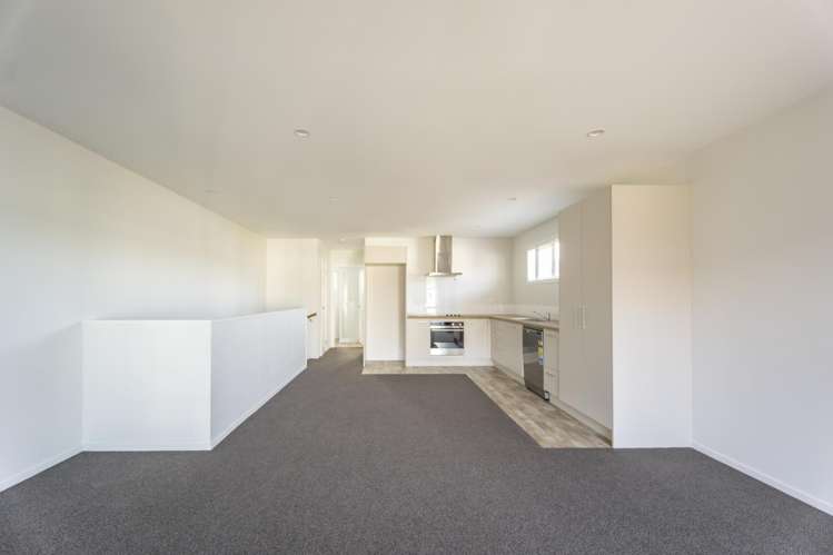7/5 Dyer Street Whitiora_1
