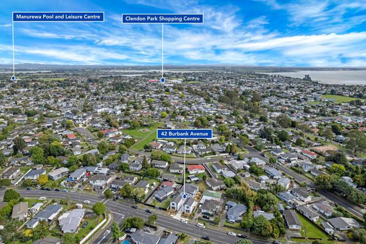 42d Burbank Avenue_2