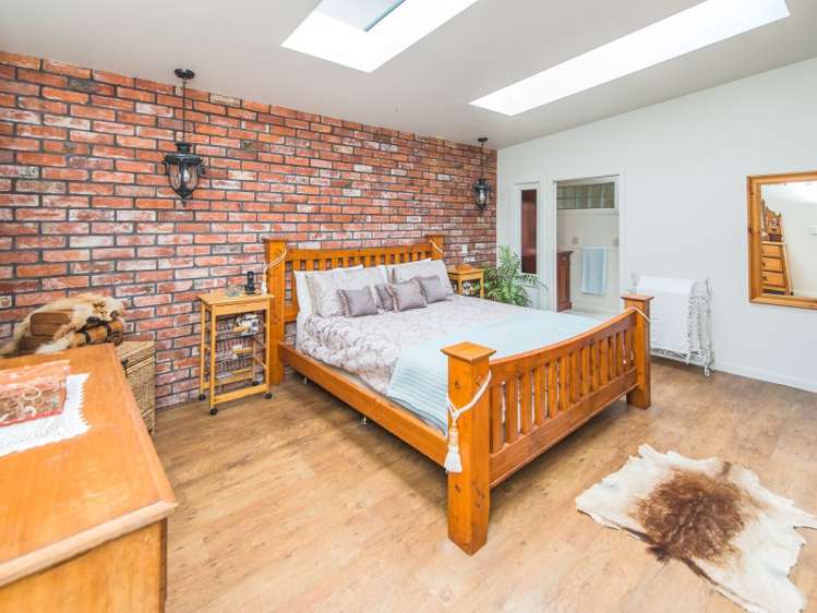 9 Putiki Drive Durie Hill_15