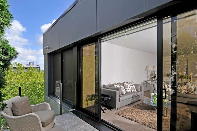 5B/132 Vincent Street City Centre_10