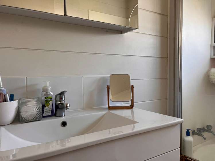 14b Walton Street Red Beach_8